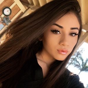 Meet your Posher, Ariel